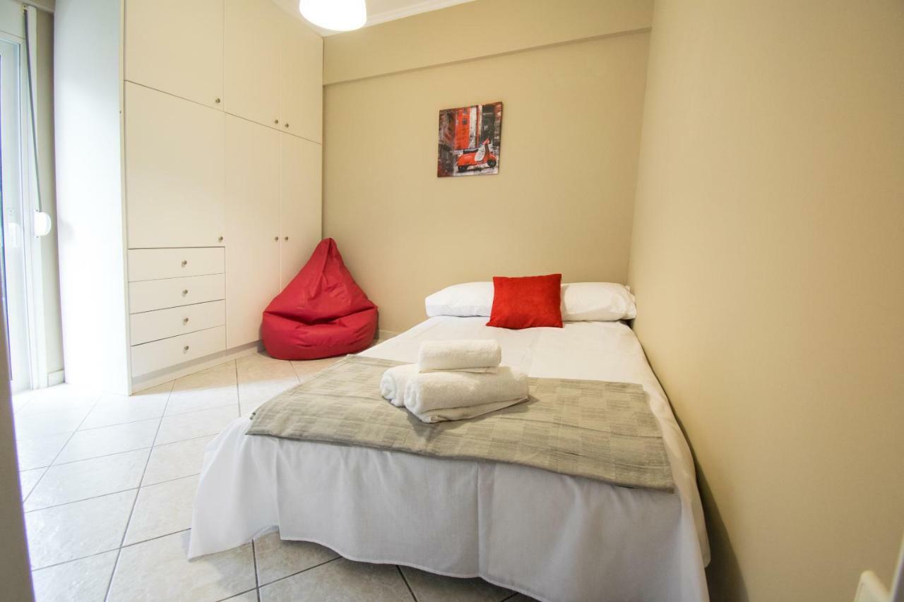 Betty'S Air+Port Sea Apartment Artemida  Ngoại thất bức ảnh